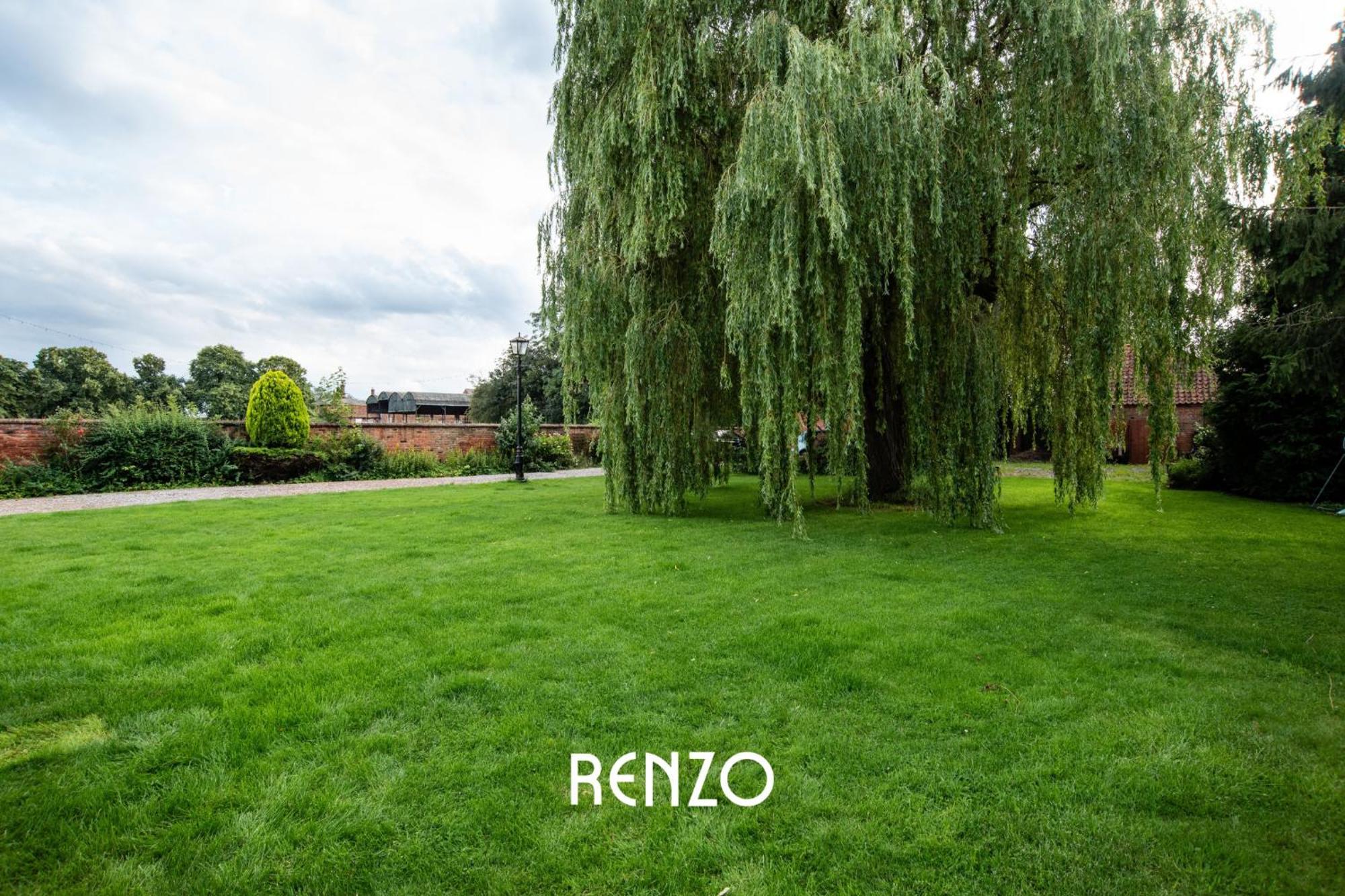 Burton Joyce Homely 1-Bed Cottage In Stoke Bardolph, Nottingham By Renzo, Stunning Countryside Location! מראה חיצוני תמונה